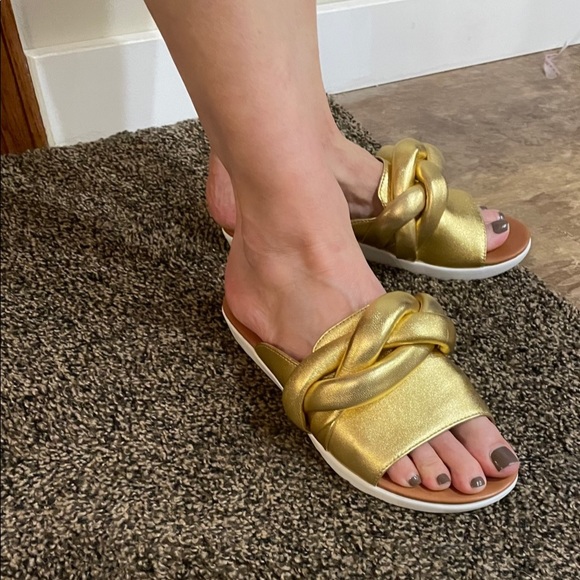 NWT FitFlop gold REAL leather Artisan FITFLOP braid front knot slides podiatric - Picture 7 of 16